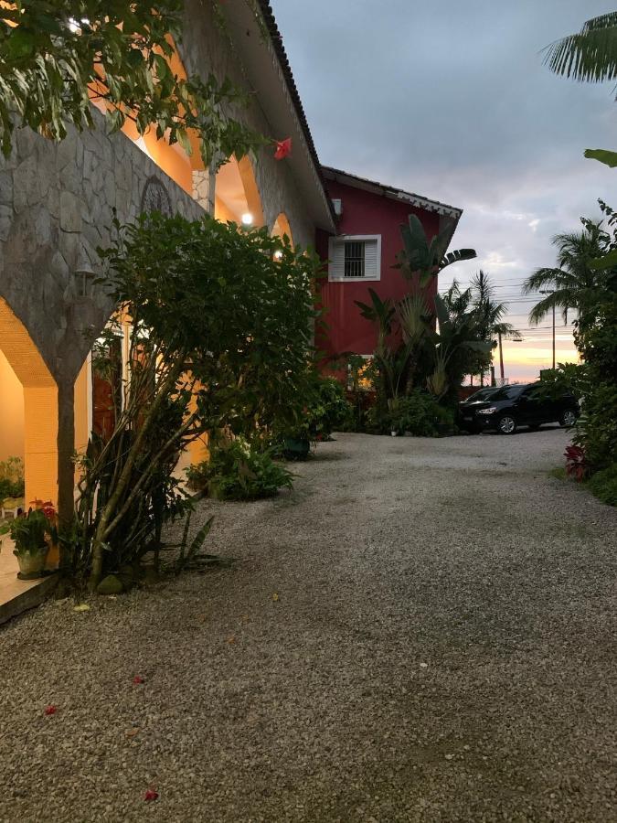 Pousada Casa De Pedra Boicucanga Exterior foto